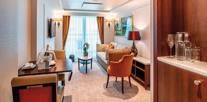 Aft Suite lounge on Spirit of Discovery